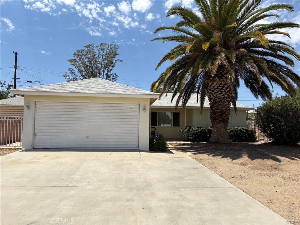 38323 Rita Street Property Photo 1