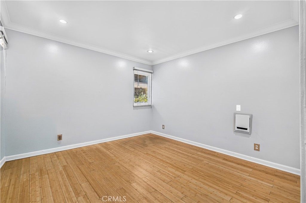 6151 Canterbury Drive 104 Property Photo 17