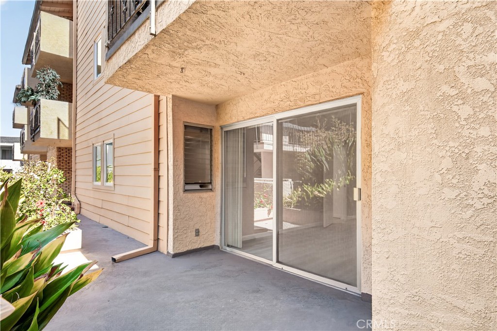 6151 Canterbury Drive 104 Property Photo 19