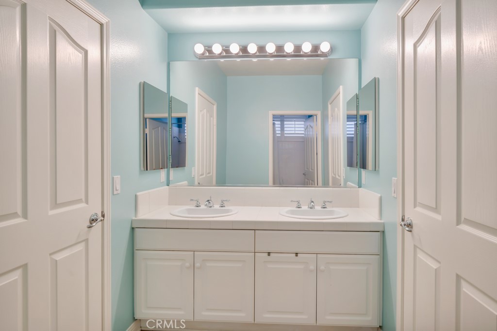 20417 Via Cellini Property Photo 48
