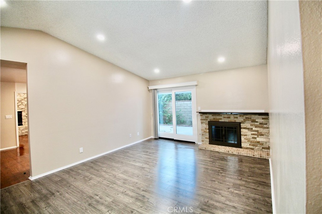 23603 Bajada Drive Property Photo 6
