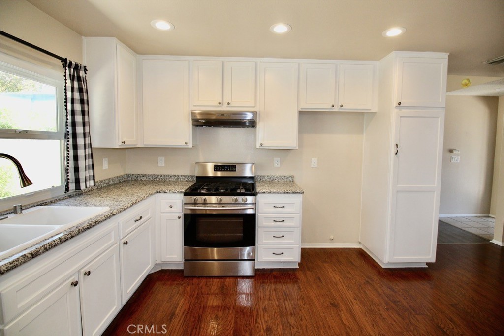 23603 Bajada Drive Property Photo 8