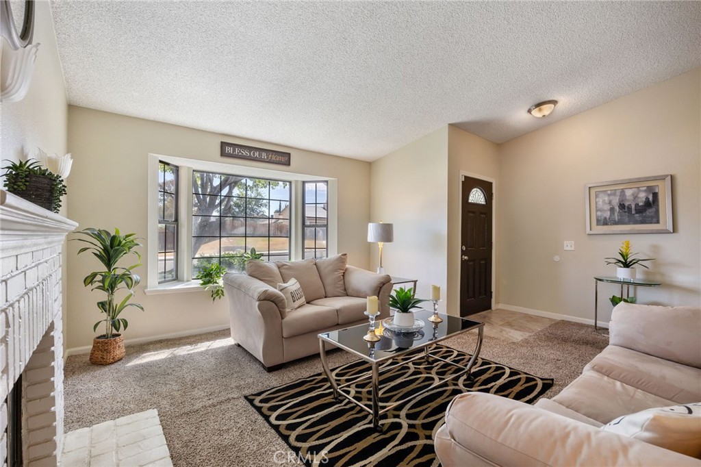 43039 Cromley Court Property Photo 8