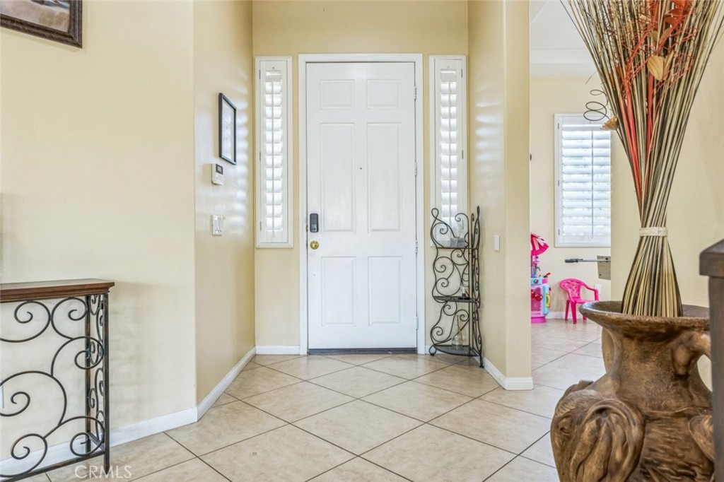 43277 Sentiero Drive Property Photo 6