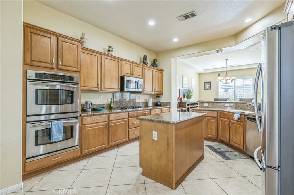 43277 Sentiero Drive Property Photo 9