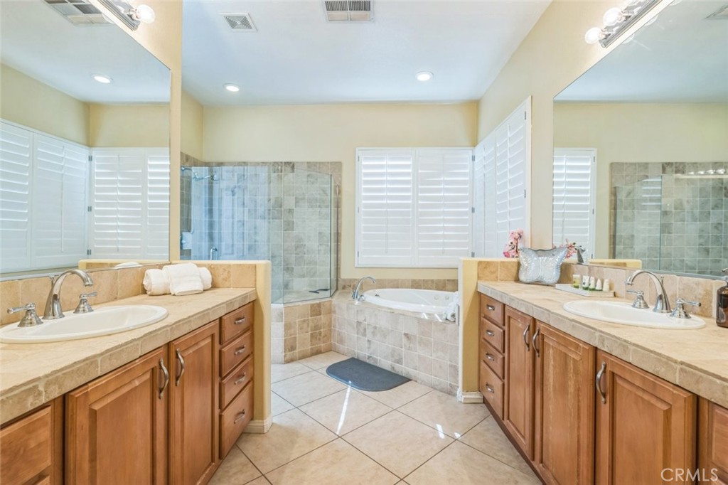 43277 Sentiero Drive Property Photo 18