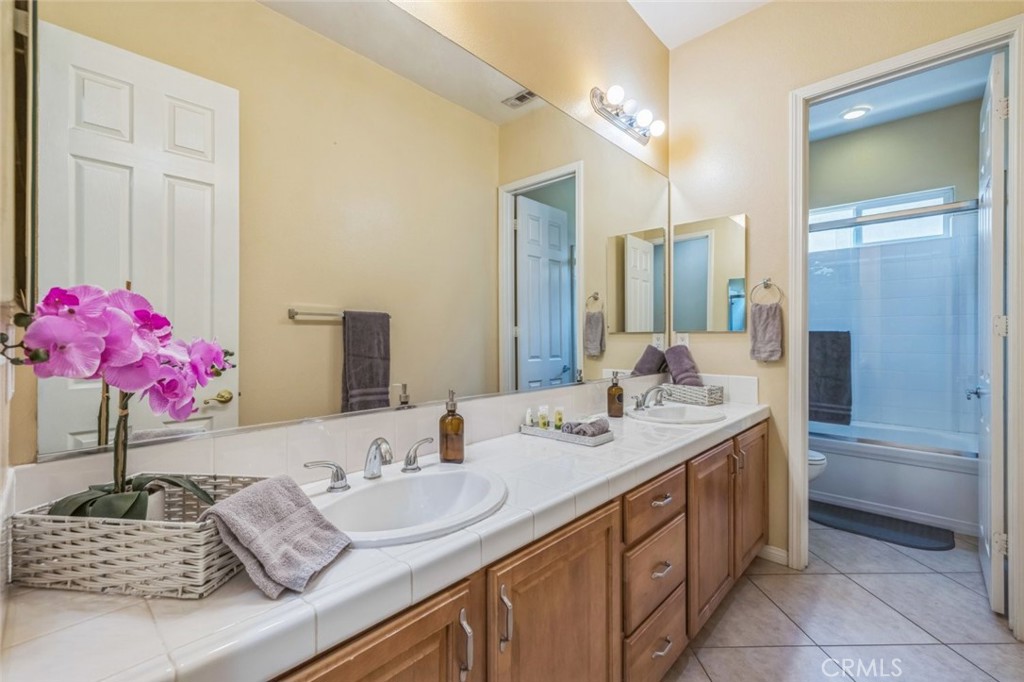43277 Sentiero Drive Property Photo 20