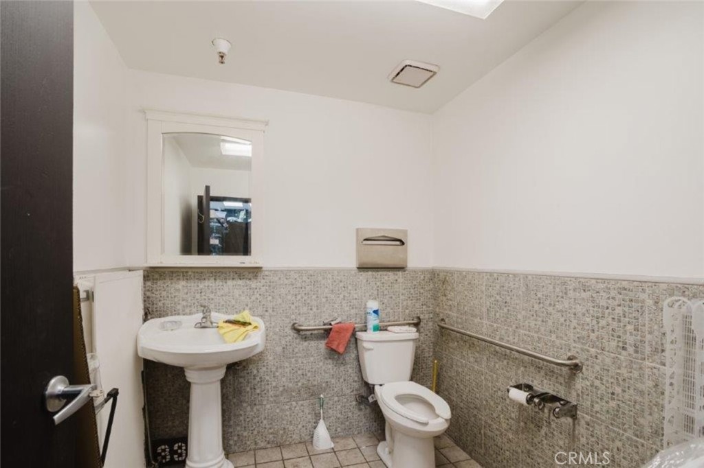 333 E Main Street Property Photo 32