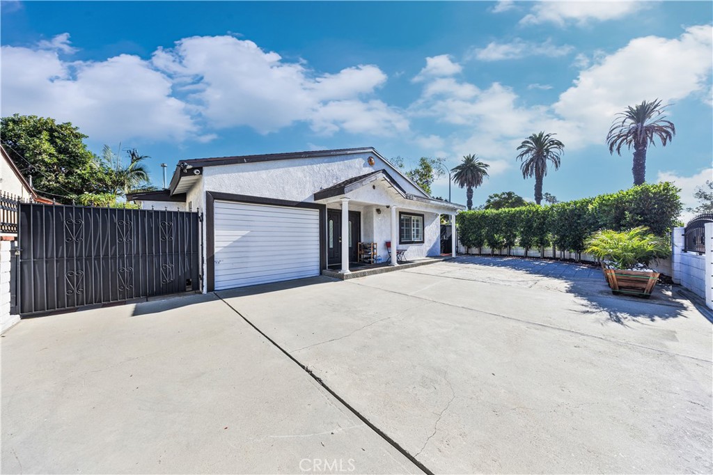 12159 Pantheon Property Photo 4