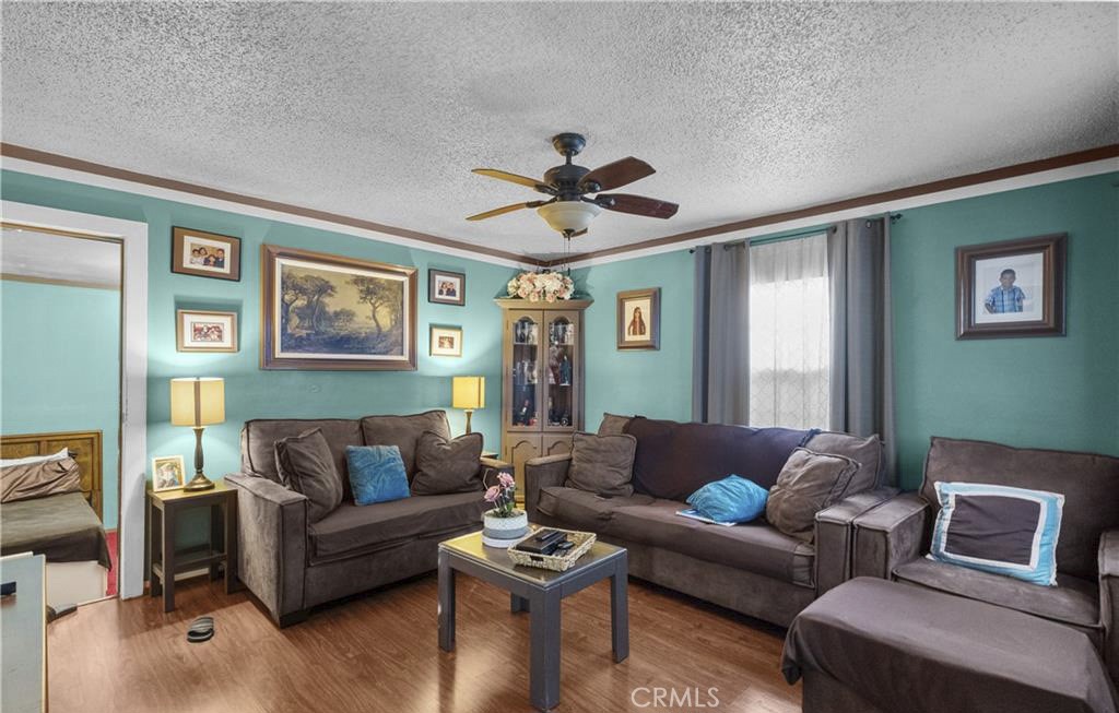 833 Pepper Property Photo 4