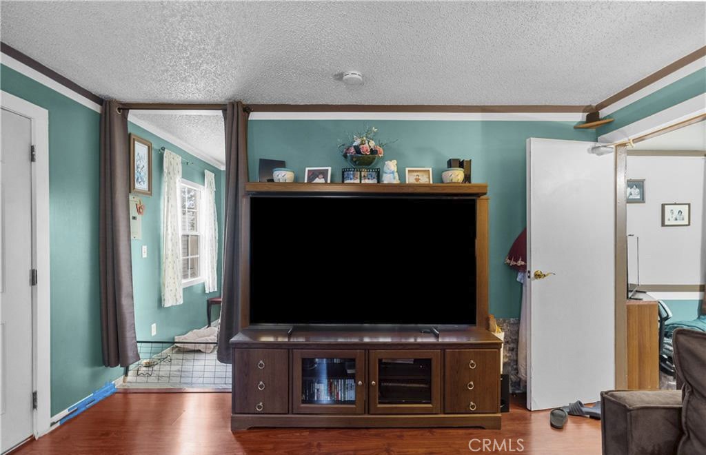 833 Pepper Property Photo 5