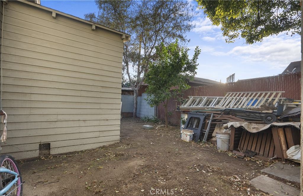833 Pepper Property Photo 26