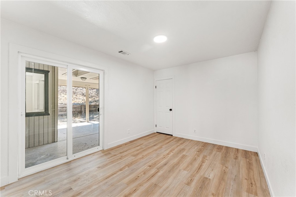 22381 William Tell Trail Property Photo 46