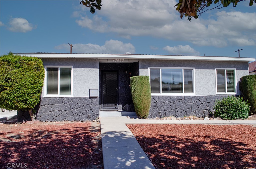 13563 Montague Property Photo 1