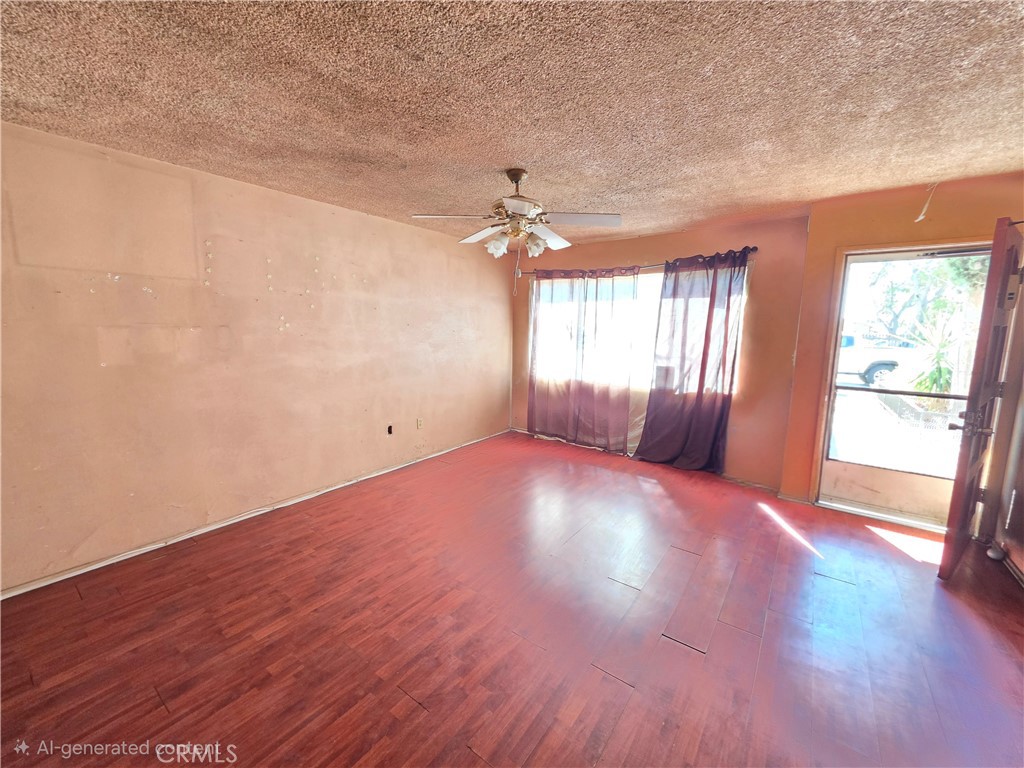 12933 Goleta Property Photo 7