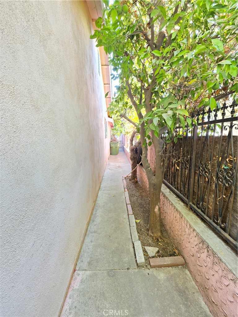 12933 Goleta Property Photo 17
