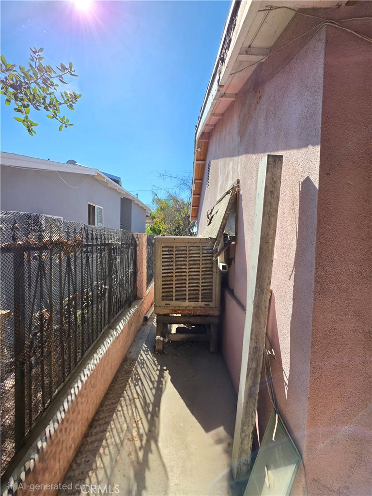12933 Goleta Property Photo 18