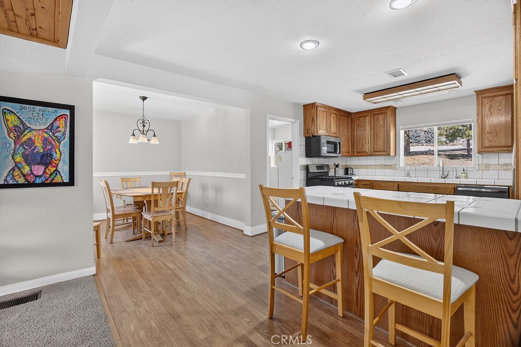 16425 Huron Property Photo 19
