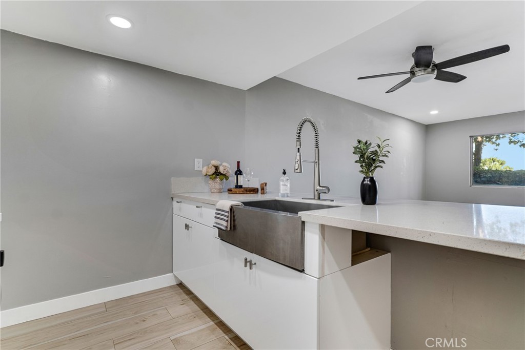 12601 Van Nuys Boulevard 104 Property Photo 4