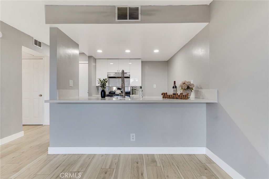 12601 Van Nuys Boulevard 104 Property Photo 7