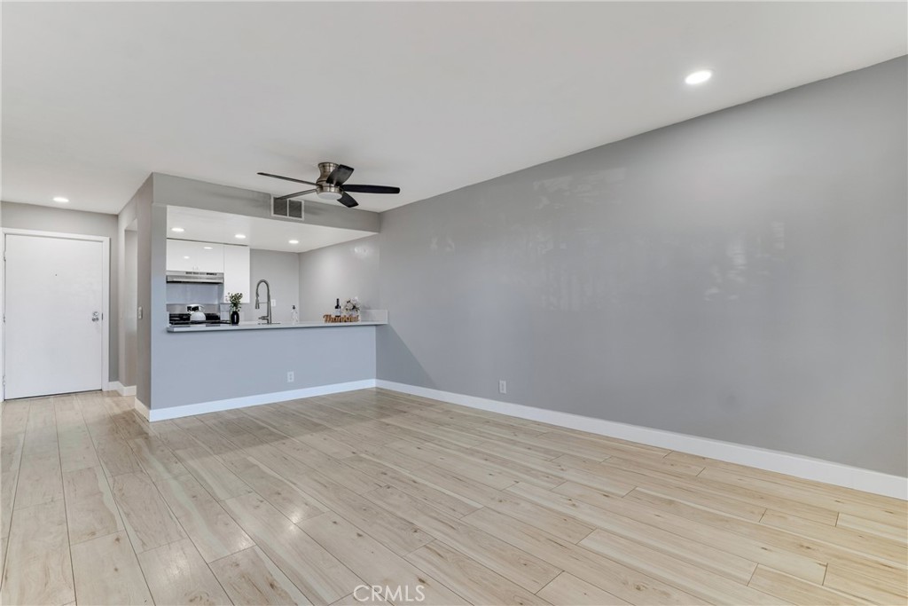 12601 Van Nuys Boulevard 104 Property Photo 8