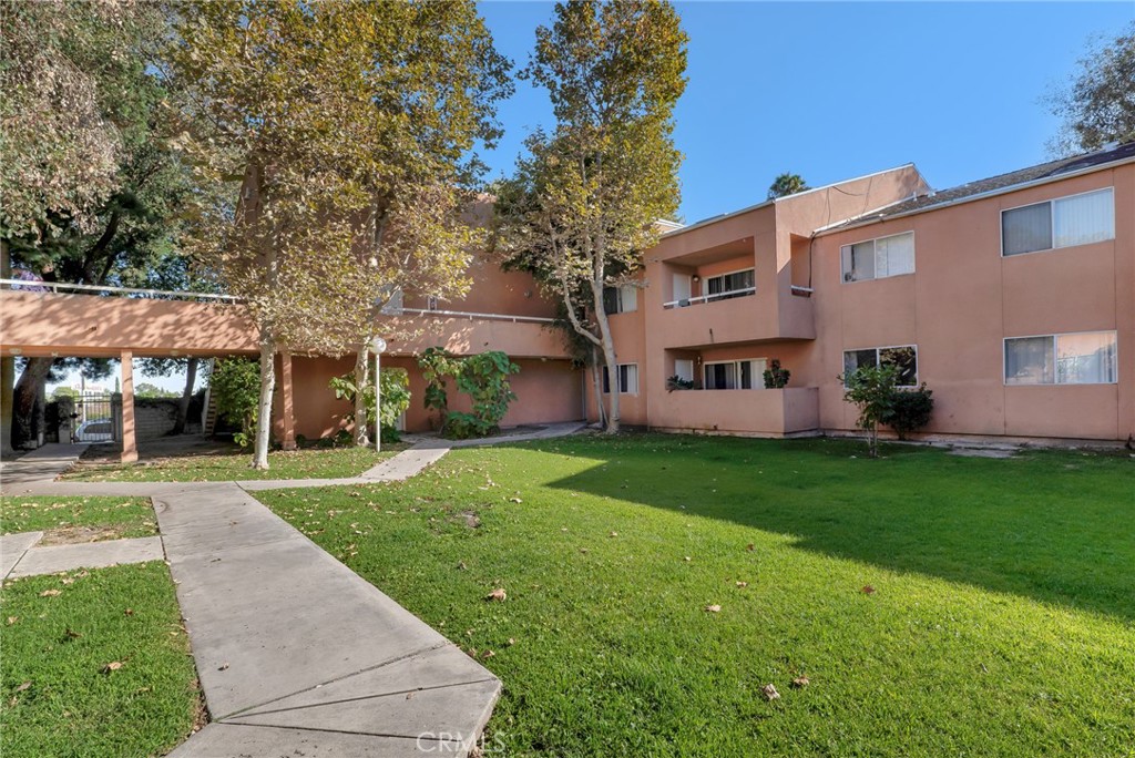 12601 Van Nuys Boulevard 104 Property Photo 17