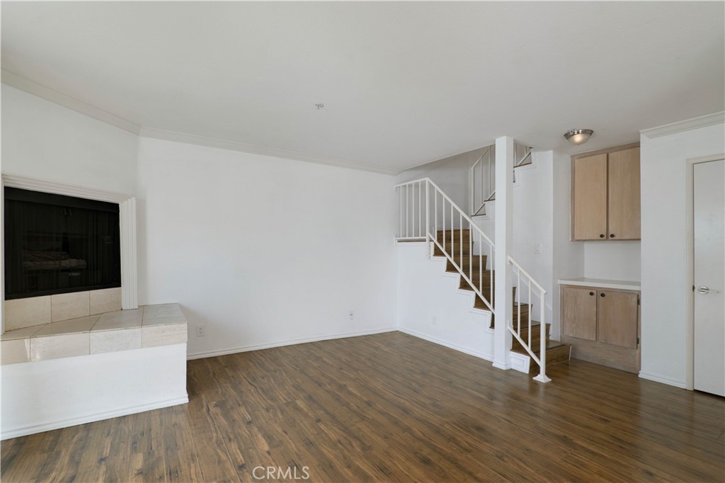 4511 Murietta Avenue 8 Property Photo 4