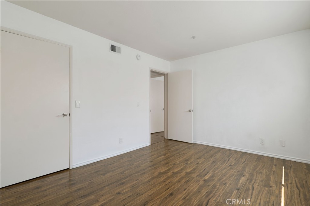 4511 Murietta Avenue 8 Property Photo 21