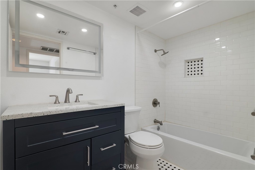 4511 Murietta Avenue 8 Property Photo 22