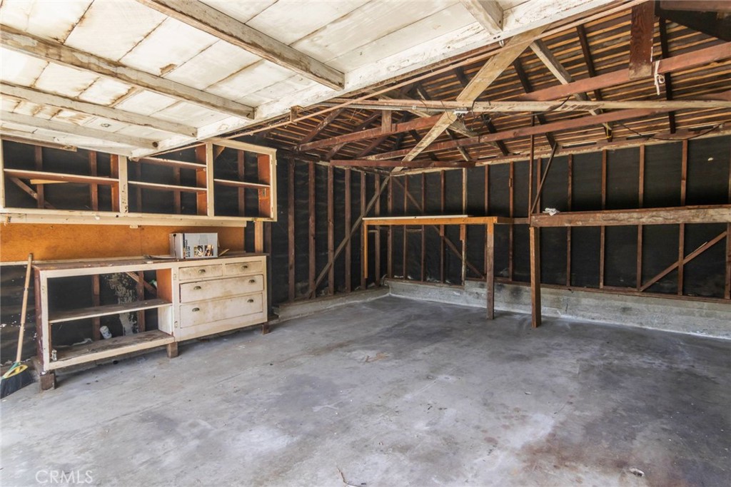 12701 Westminster Property Photo 27