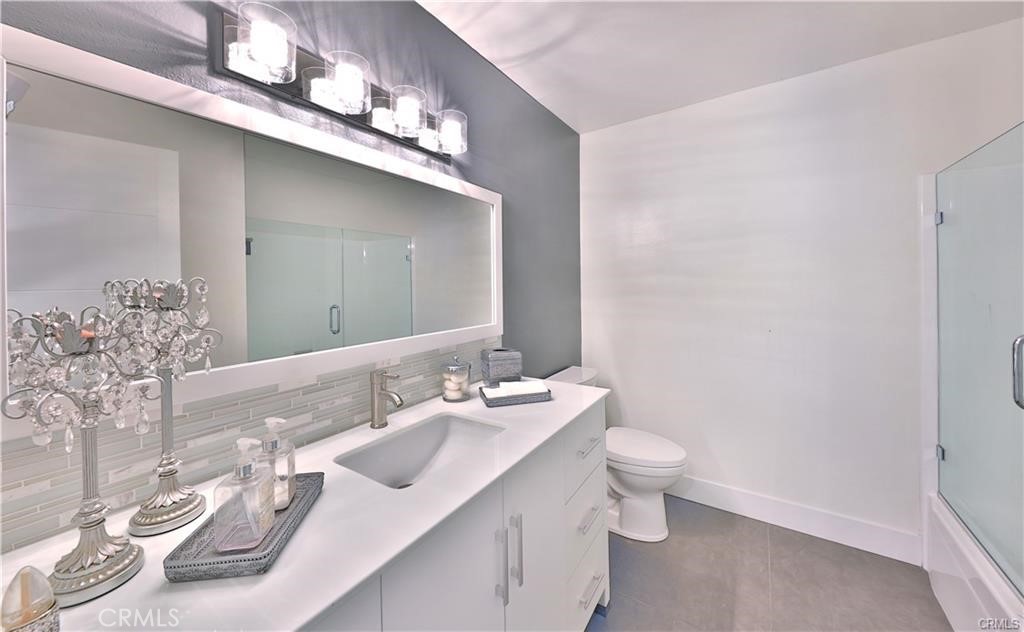 4632 Park Granada 96 Property Photo 5