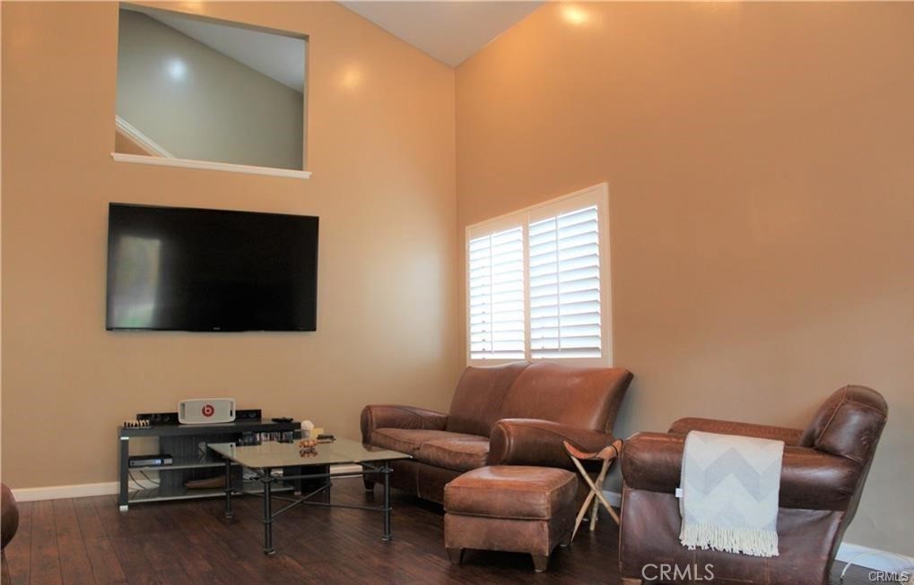 6840 Whitman Property Photo 3