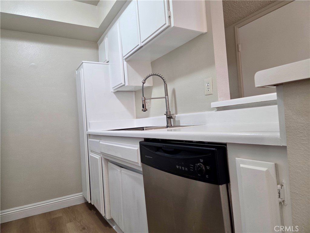 200 S Reno 102 Property Photo 12