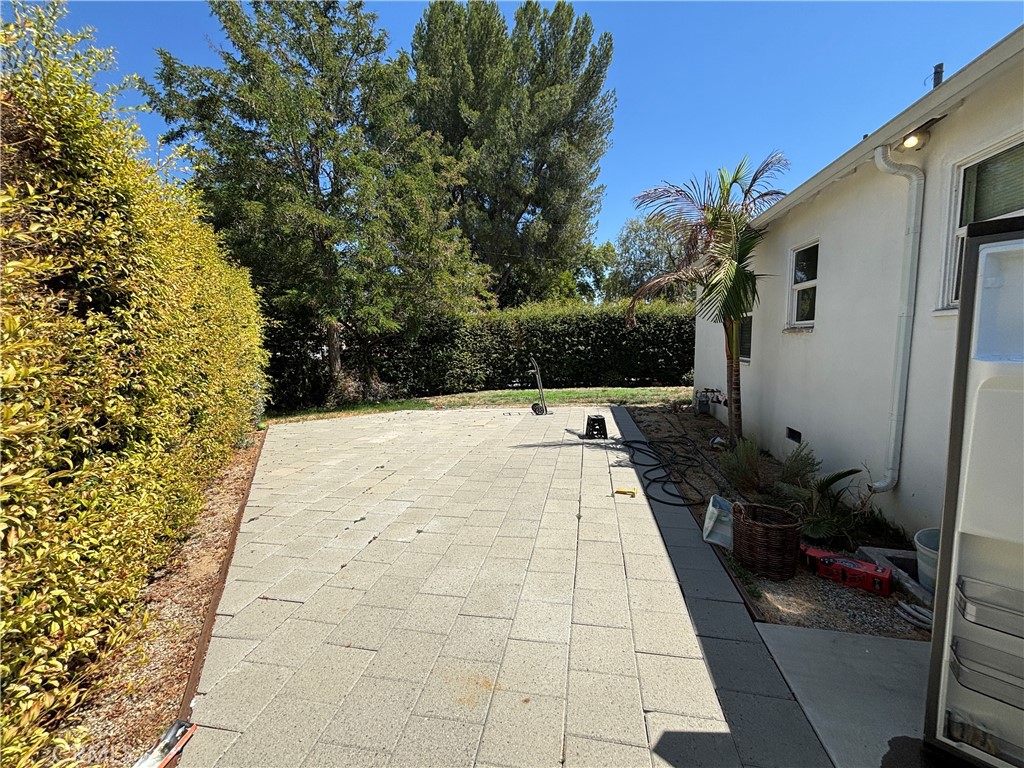 6529 Aura Avenue Property Photo 27