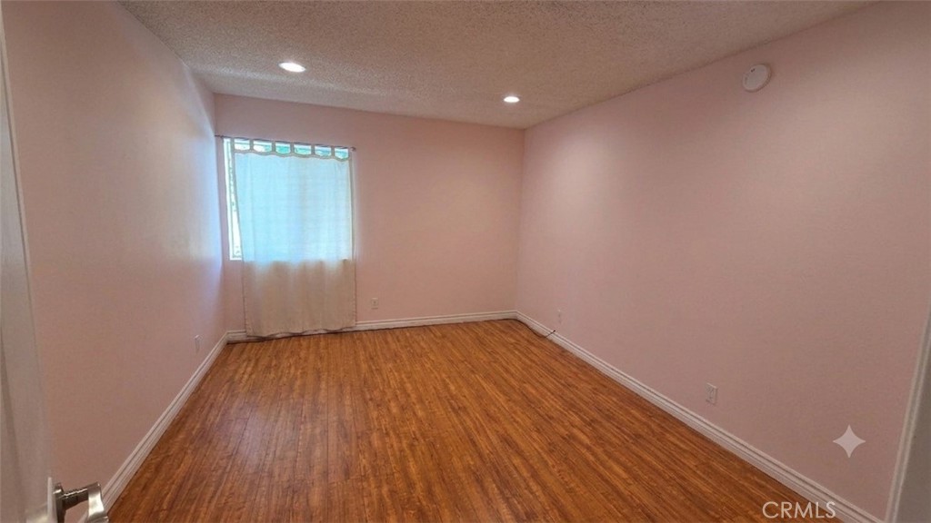 18645 Hatteras Street 206 Property Photo 14