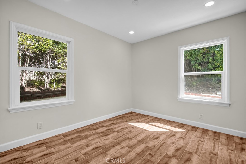 414 Hilgard Avenue Property Photo 17