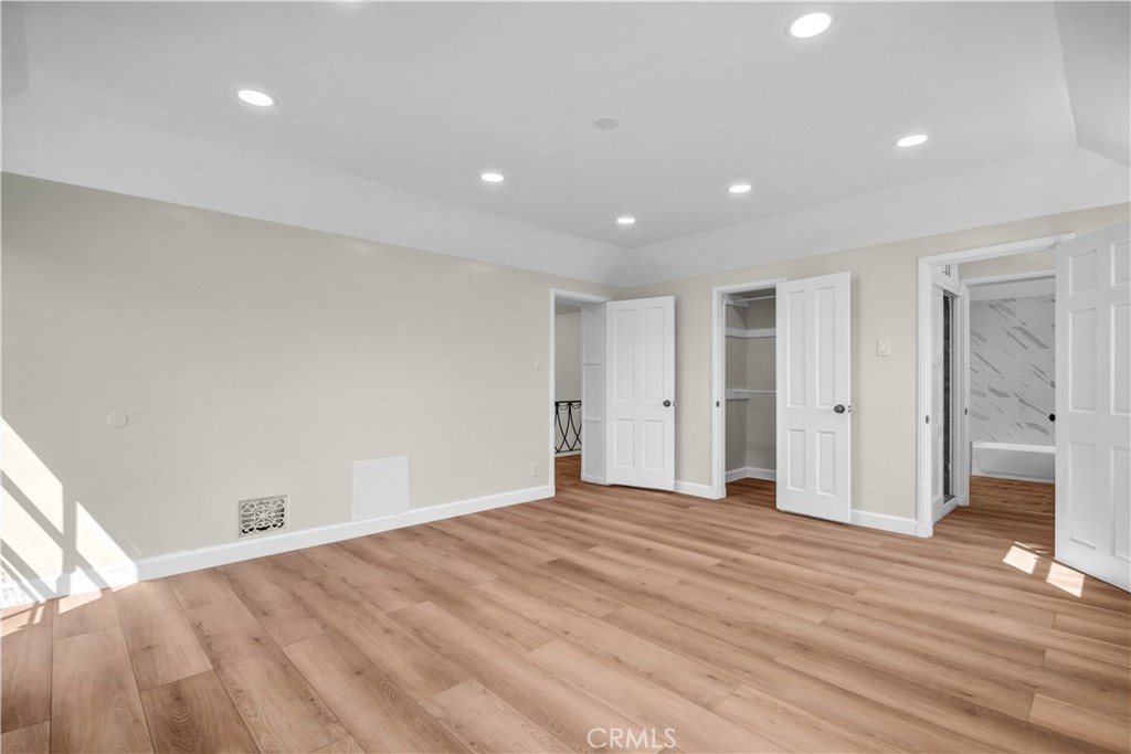 414 Hilgard Avenue Property Photo 39