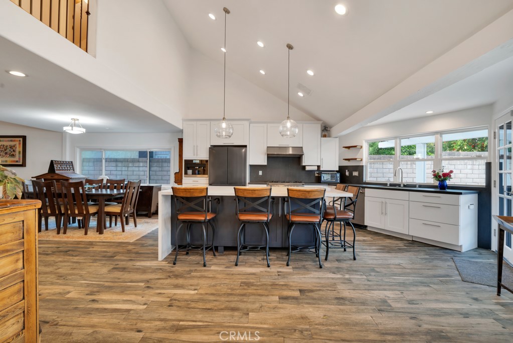 6305 Crebs Property Photo 13
