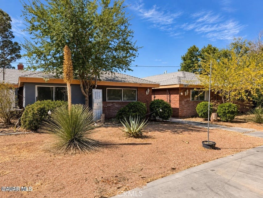 1902 W Avenue L Property Photo 2