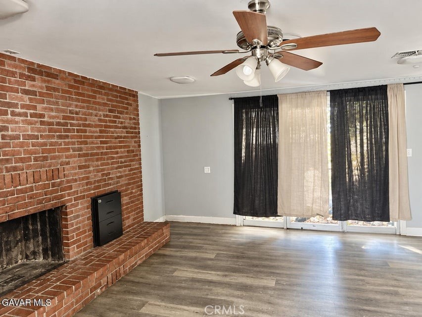 1902 W Avenue L Property Photo 6