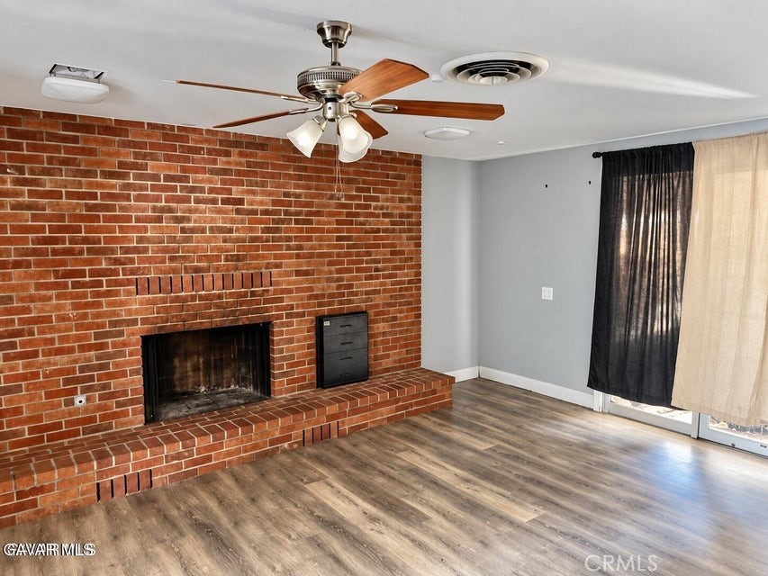1902 W Avenue L Property Photo 9