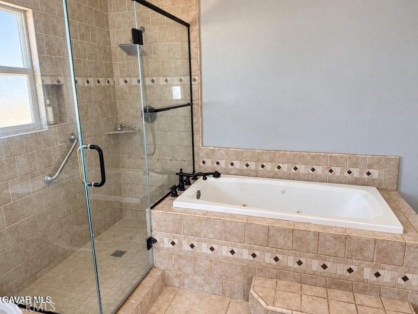 1902 W Avenue L Property Photo 25