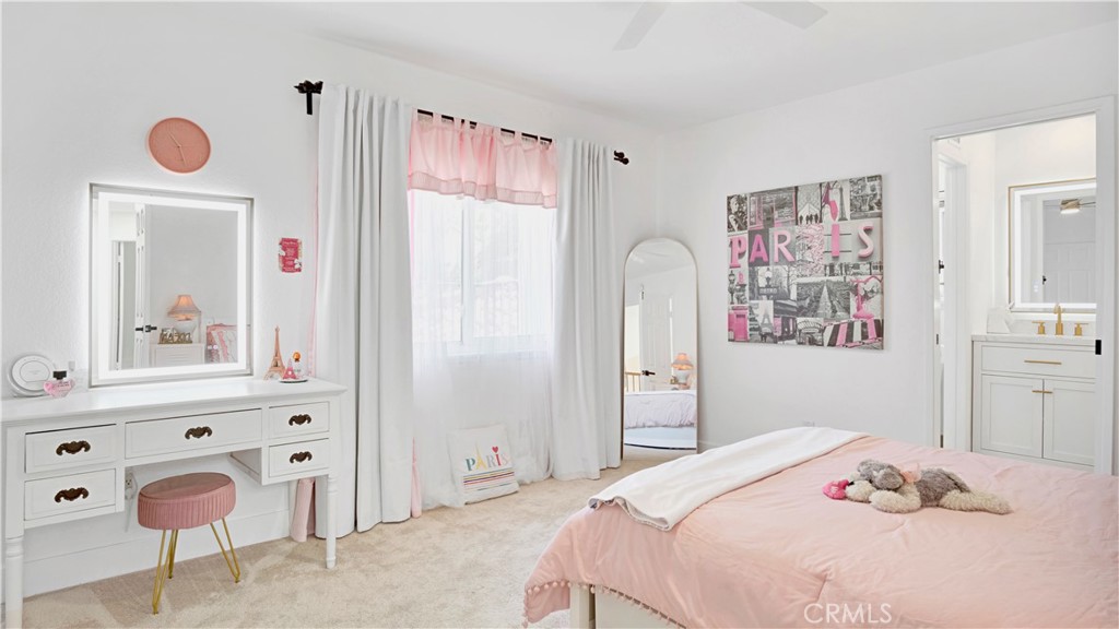 24727 Bracken Lane Property Photo 10