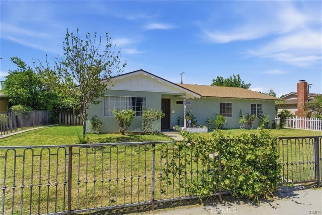 20247 Parthenia Property Photo 1