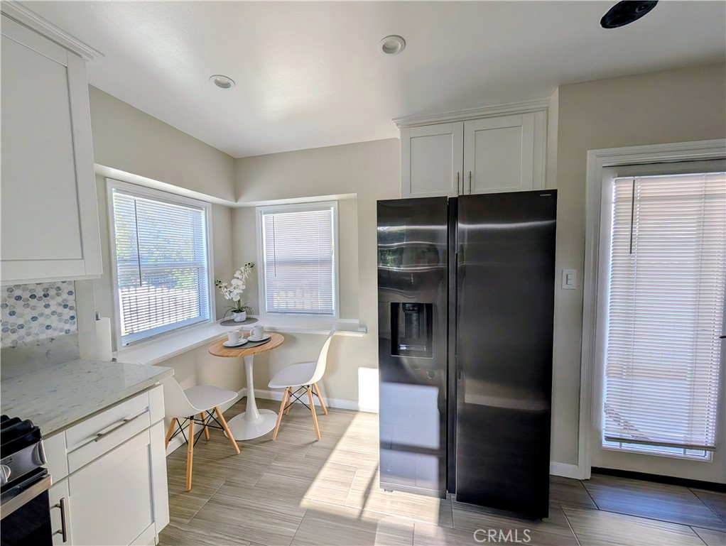 23130 Victory Property Photo 8