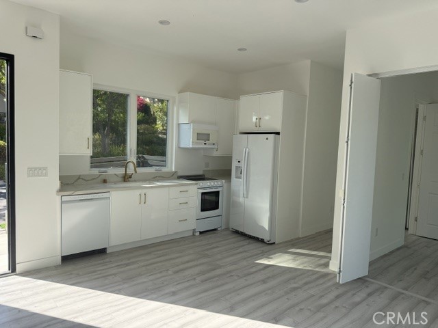 4724 El Caballero Drive Property Photo 4