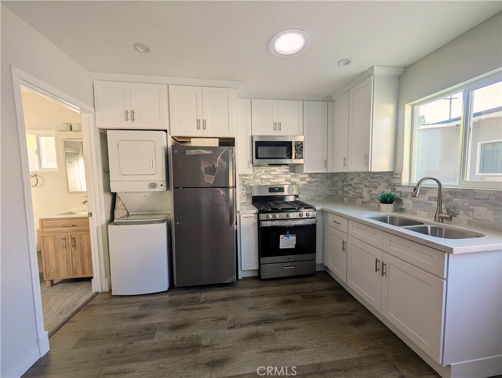 23130 Victory Property Photo 30