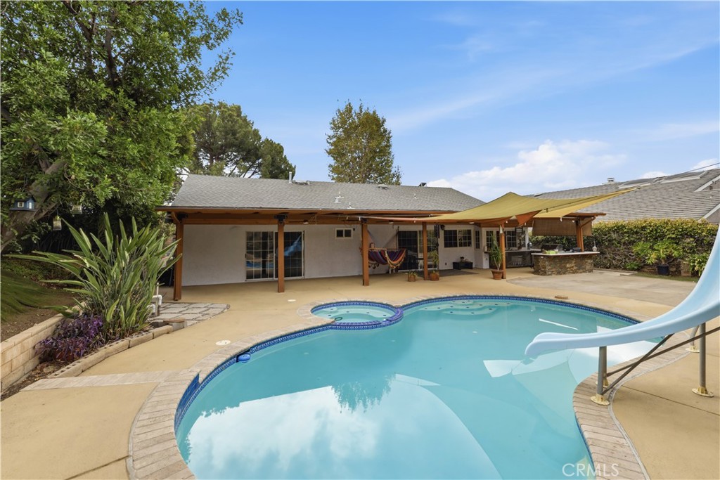19701 Lemarsh Street Property Photo 28