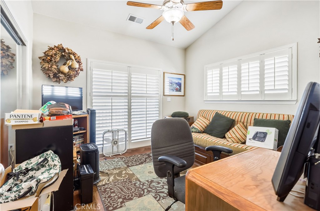 24181 Martingale Property Photo 23