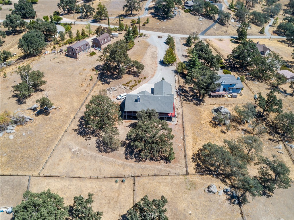 24181 Martingale Property Photo 34